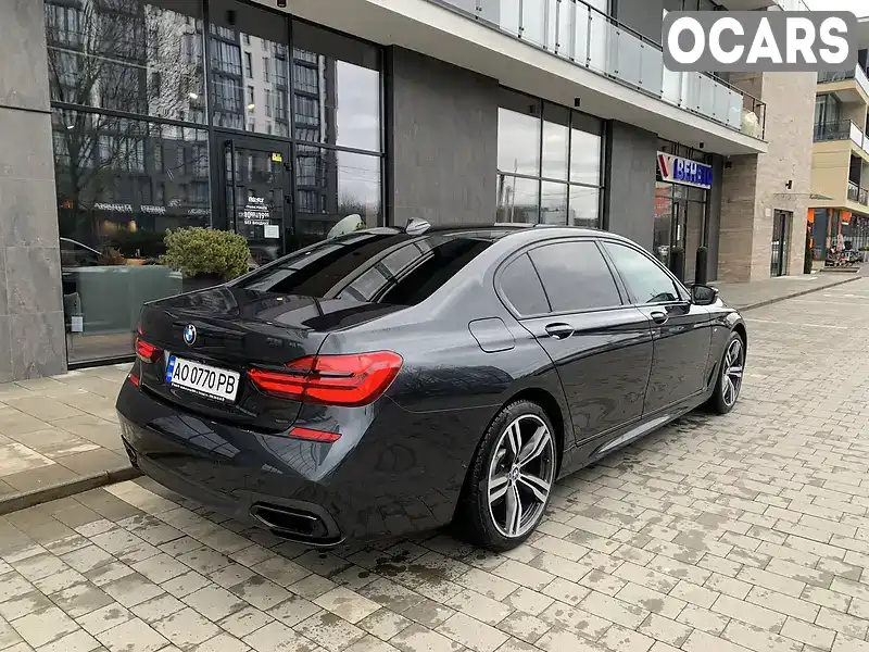 Седан BMW 7 Series 2016 3 л. Автомат обл. Закарпатская, Ужгород - Фото 1/21