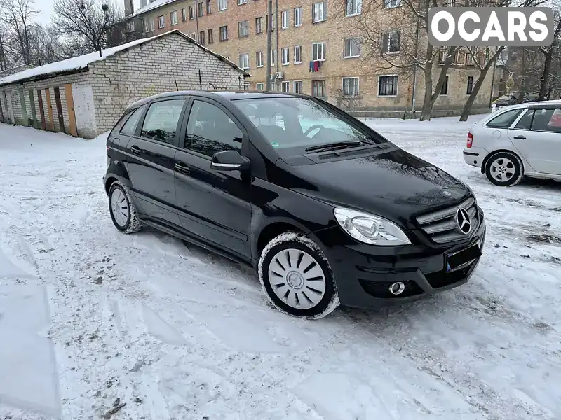 Хетчбек Mercedes-Benz B-Class 2010 2 л. Ручна / Механіка обл. Черкаська, Черкаси - Фото 1/20