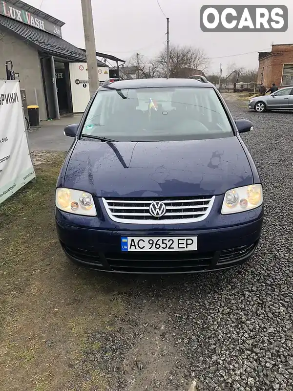 Минивэн Volkswagen Touran 2006 1.6 л. Ручная / Механика обл. Волынская, Камень-Каширский - Фото 1/12