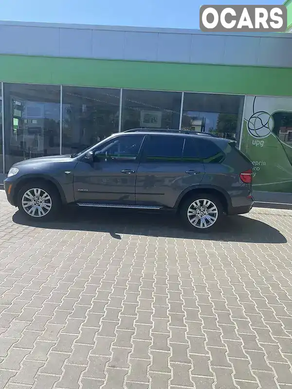 Позашляховик / Кросовер BMW X5 2012 3 л. Автомат обл. Одеська, Ізмаїл - Фото 1/11