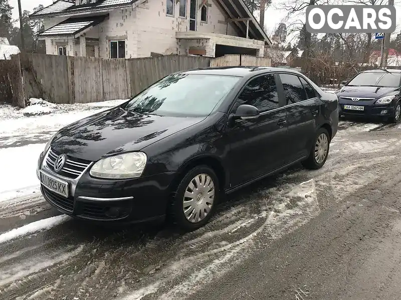 Седан Volkswagen Jetta 2006 1.6 л. Автомат обл. Київська, Київ - Фото 1/10