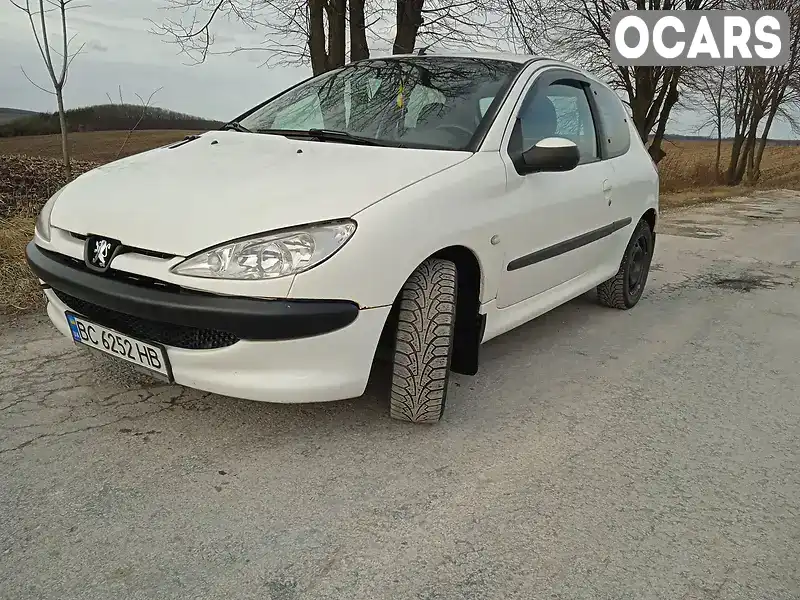 Хетчбек Peugeot 206 2004 1.4 л. Ручна / Механіка обл. Івано-Франківська, Рогатин - Фото 1/21