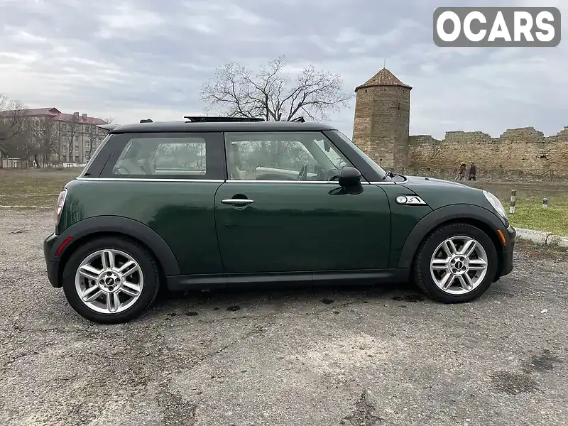 Хетчбек MINI Hatch 2011 1.6 л. Автомат обл. Одеська, Білгород-Дністровський - Фото 1/21