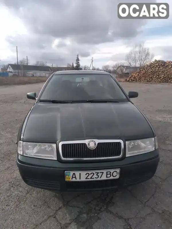 Ліфтбек Skoda Octavia 2004 1.6 л. Ручна / Механіка обл. Київська, Бородянка - Фото 1/15