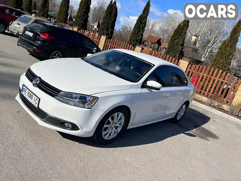 Седан Volkswagen Jetta 2011 2.5 л. Автомат обл. Днепропетровская, Днепр (Днепропетровск) - Фото 1/21