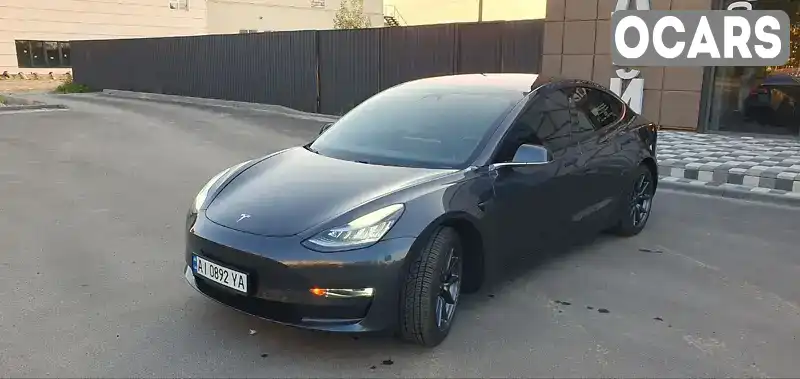 Седан Tesla Model 3 2018 null_content л. Автомат обл. Киевская, Киев - Фото 1/9