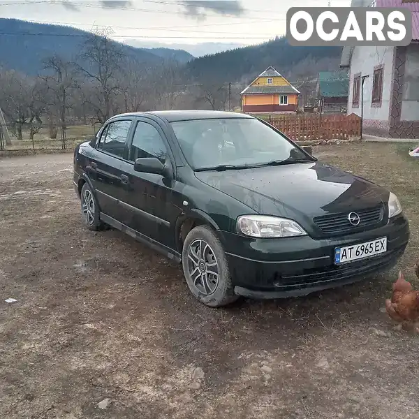 Седан Opel Astra 2004 1.6 л. Ручна / Механіка обл. Івано-Франківська, Надвірна - Фото 1/10