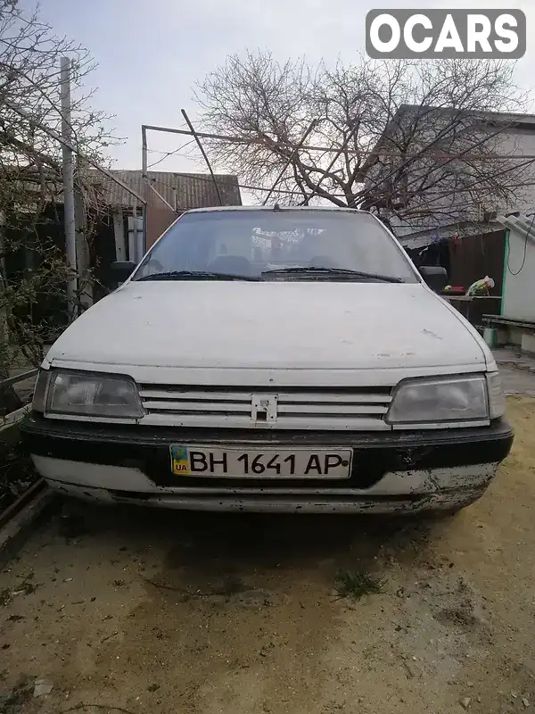 Седан Peugeot 405 1988 1.6 л. Ручна / Механіка обл. Одеська, Одеса - Фото 1/11