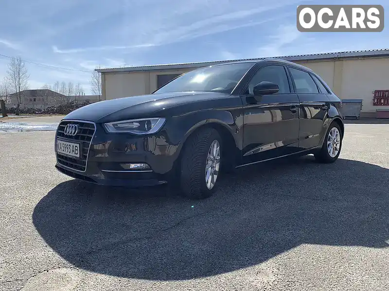 Хетчбек Audi A3 2016 2 л. Автомат обл. Київська, Вишгород - Фото 1/13