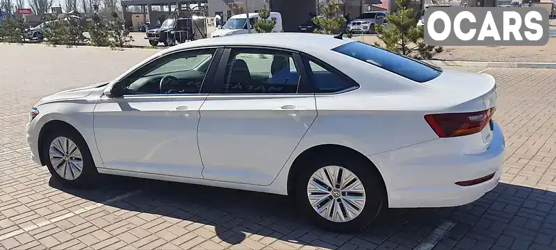 Седан Volkswagen Jetta 2019 1.4 л. Автомат обл. Запорожская, Мелитополь - Фото 1/11