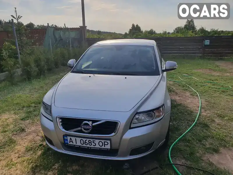 Універсал Volvo V50 2011 2 л. Автомат обл. Київська, Київ - Фото 1/21