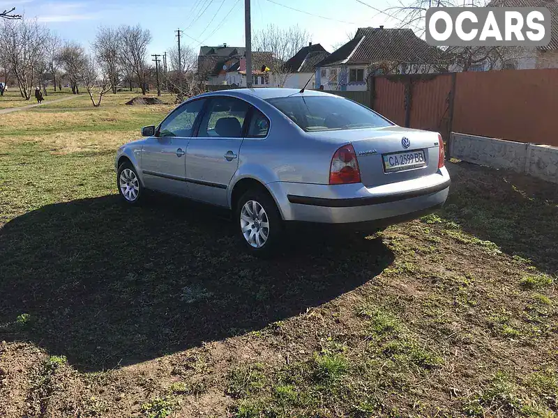 Седан Volkswagen Passat 2002 1.8 л. Ручная / Механика обл. Черкасская, Шпола - Фото 1/4