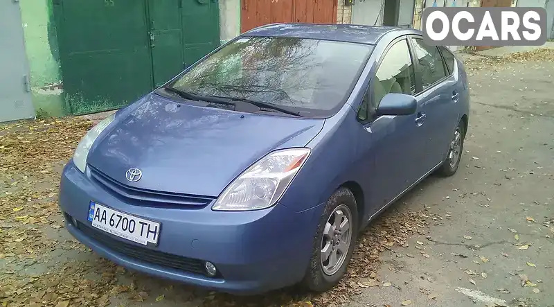 Хэтчбек Toyota Prius 2004 1.5 л. Вариатор обл. Киевская, Киев - Фото 1/13