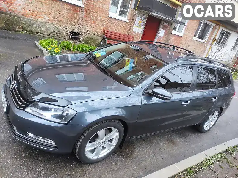 Універсал Volkswagen Passat 2011 1.6 л. Ручна / Механіка обл. Хмельницька, Хмельницький - Фото 1/16