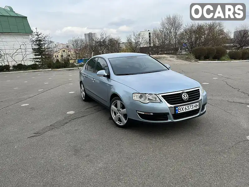 Седан Volkswagen Passat 2005 1.6 л. Ручна / Механіка обл. Київська, Київ - Фото 1/21