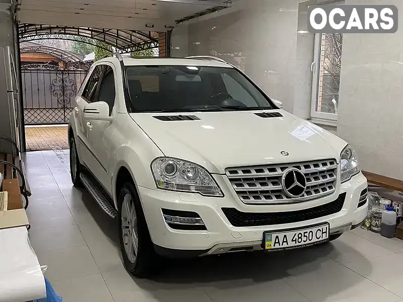 Внедорожник / Кроссовер Mercedes-Benz M-Class 2010 3.5 л. Автомат обл. Киевская, Киев - Фото 1/21