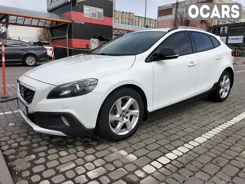 Хэтчбек Volvo V40 2013 2.5 л. Автомат обл. Львовская, Львов - Фото 1/21