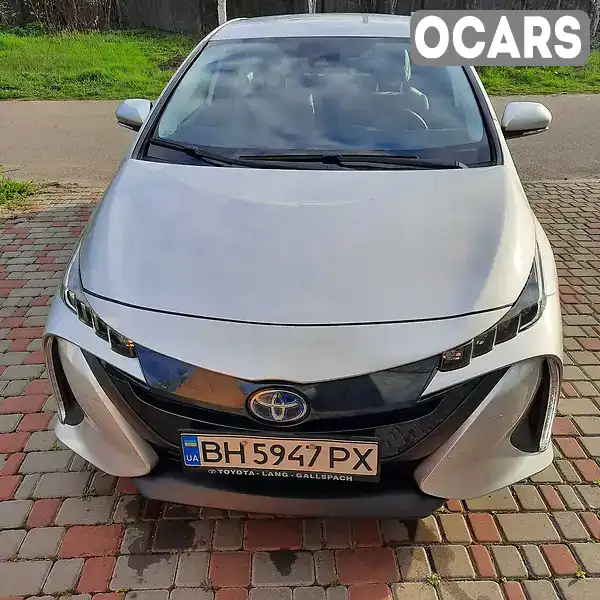 Хэтчбек Toyota Prius Prime 2021 1.8 л. Автомат обл. Одесская, Одесса - Фото 1/21