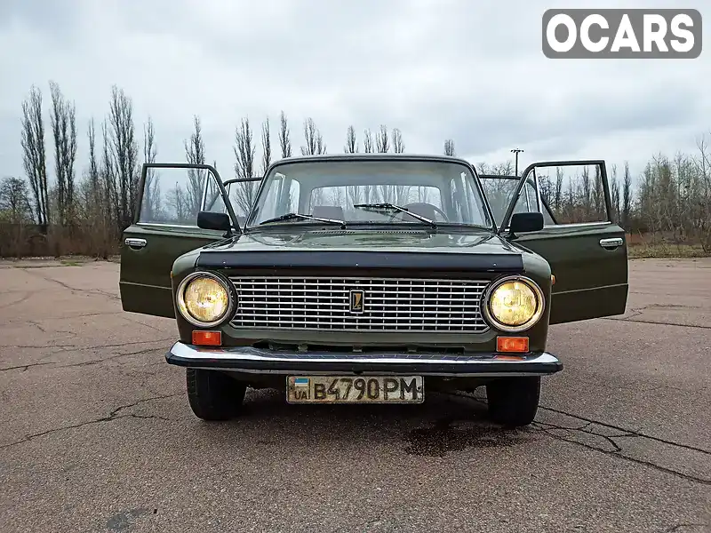 Седан ВАЗ / Lada 2101 1974 1.2 л. Ручная / Механика обл. Черниговская, Чернигов - Фото 1/21