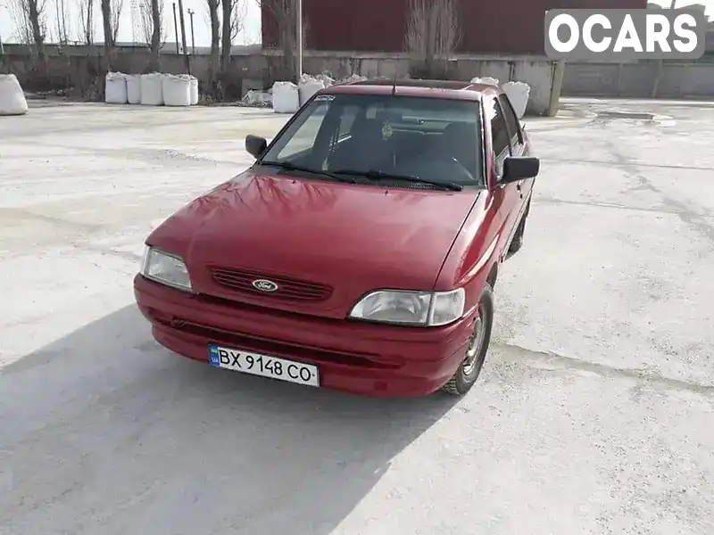 Седан Ford Orion 1992 1.8 л. Ручная / Механика обл. Хмельницкая, Каменец-Подольский - Фото 1/11