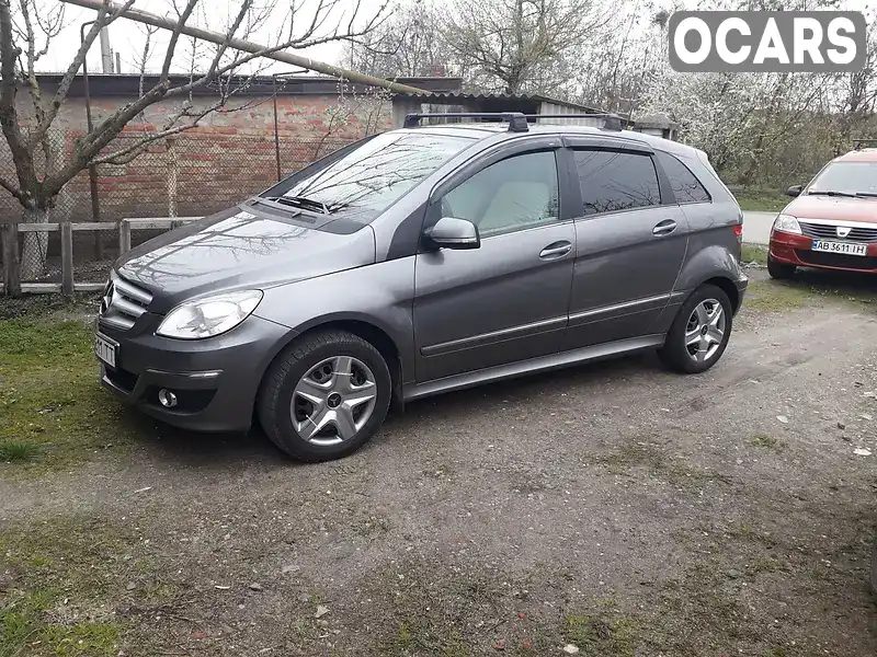 Хетчбек Mercedes-Benz B-Class 2011 2 л. Ручна / Механіка обл. Черкаська, Канів - Фото 1/11