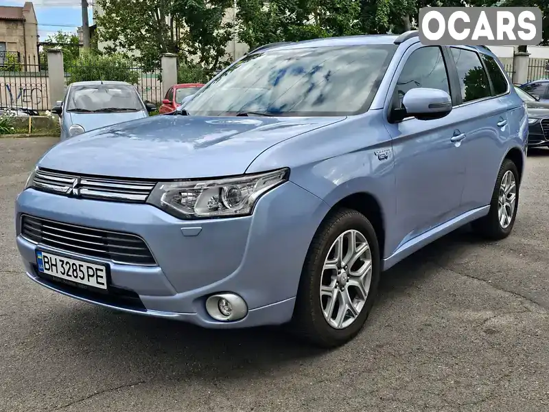 Внедорожник / Кроссовер Mitsubishi Outlander 2014 2 л. обл. Одесская, Одесса - Фото 1/21