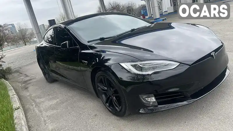 Лифтбек Tesla Model S 2015 null_content л. обл. Днепропетровская, Днепр (Днепропетровск) - Фото 1/13