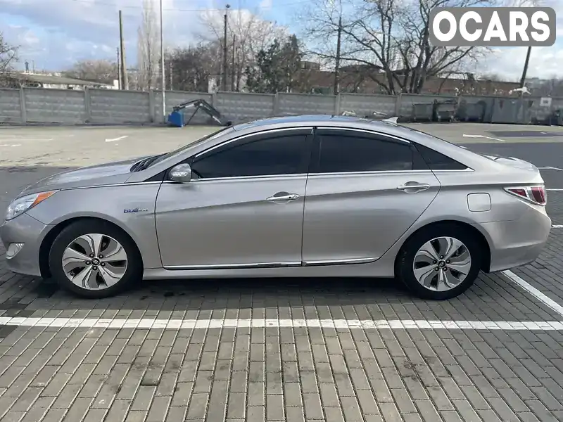 Седан Hyundai Sonata 2013 2.4 л. Автомат обл. Миколаївська, Миколаїв - Фото 1/21