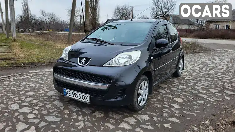 Хетчбек Peugeot 107 2012 1 л. Ручна / Механіка обл. Дніпропетровська, Дніпро (Дніпропетровськ) - Фото 1/15