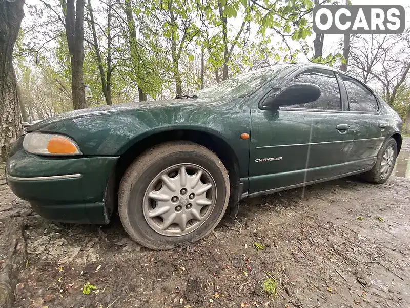 Седан Chrysler Stratus 1997 2 л. Ручна / Механіка обл. Дніпропетровська, Дніпро (Дніпропетровськ) - Фото 1/15