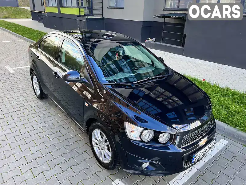 Седан Chevrolet Aveo 2012 1.6 л. Ручная / Механика обл. Хмельницкая, Хмельницкий - Фото 1/21