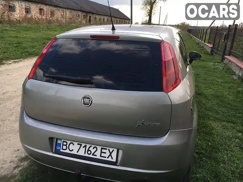 Хэтчбек Fiat Punto 2007 1.37 л. Ручная / Механика обл. Львовская, Львов - Фото 1/20