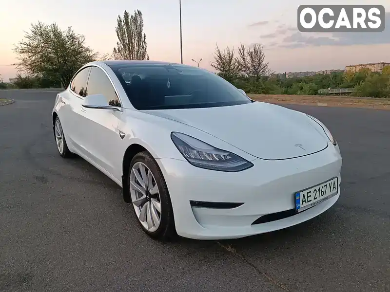 Седан Tesla Model 3 2018 null_content л. Автомат обл. Дніпропетровська, Кривий Ріг - Фото 1/21