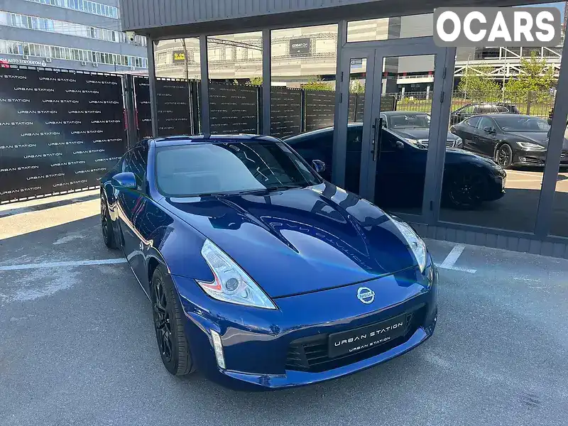 Купе Nissan 370Z 2015 3.7 л. Автомат обл. Киевская, Киев - Фото 1/21