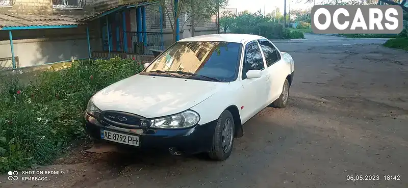 Седан Ford Mondeo 1997 1.8 л. Ручна / Механіка обл. Дніпропетровська, Кривий Ріг - Фото 1/12