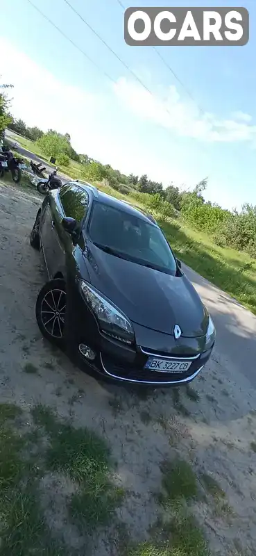 Універсал Renault Megane 2013 1.6 л. Ручна / Механіка обл. Рівненська, Вараш (Кузнецовськ) - Фото 1/17