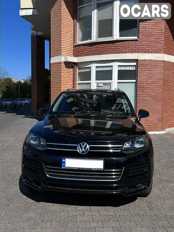 Внедорожник / Кроссовер Volkswagen Touareg 2013 3 л. Типтроник обл. Одесская, Одесса - Фото 1/17