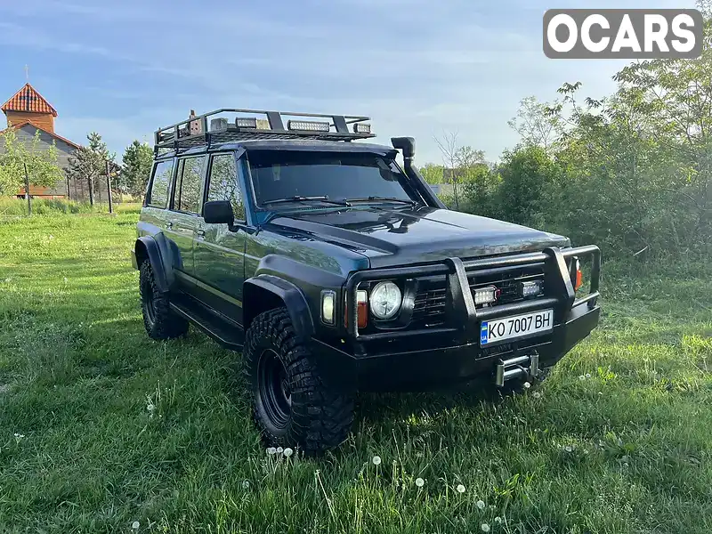 Внедорожник / Кроссовер Nissan Patrol 1995 4.2 л. Ручная / Механика обл. Закарпатская, Мукачево - Фото 1/21