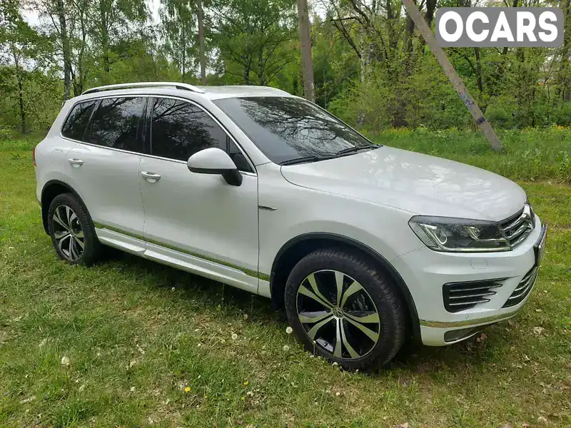 Позашляховик / Кросовер Volkswagen Touareg 2017 3 л. Автомат обл. Сумська, Шостка - Фото 1/19