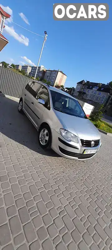 Минивэн Volkswagen Touran 2007 1.9 л. Ручная / Механика обл. Тернопольская, Чортков - Фото 1/21