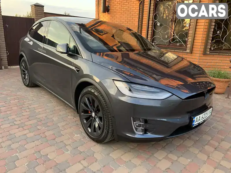 Внедорожник / Кроссовер Tesla Model X 2019 null_content л. обл. Киевская, Киев - Фото 1/21