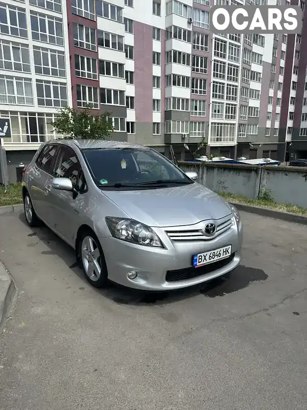 Хэтчбек Toyota Auris 2011 1.4 л. Ручная / Механика обл. Хмельницкая, Хмельницкий - Фото 1/14