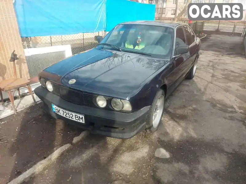 Седан BMW 5 Series 1992 2 л. Ручная / Механика обл. Ровенская, Ровно - Фото 1/3