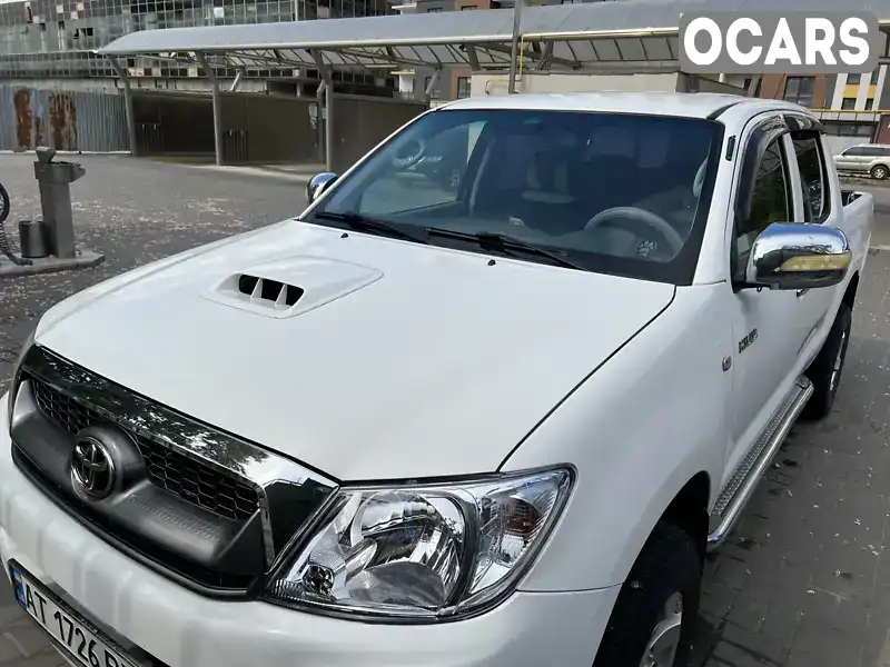 Пикап Toyota Hilux 2011 2.5 л. Ручная / Механика обл. Ивано-Франковская, Ивано-Франковск - Фото 1/21