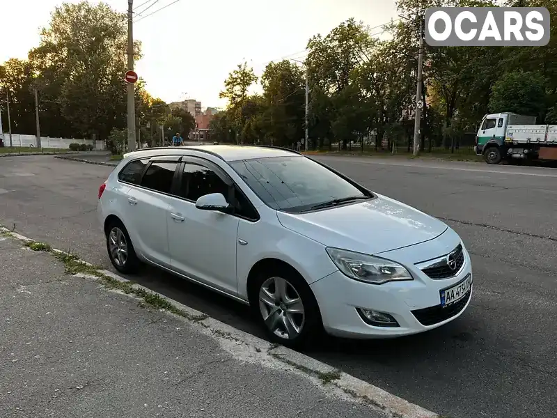 Універсал Opel Astra 2010 1.7 л. Ручна / Механіка обл. Київська, Київ - Фото 1/19