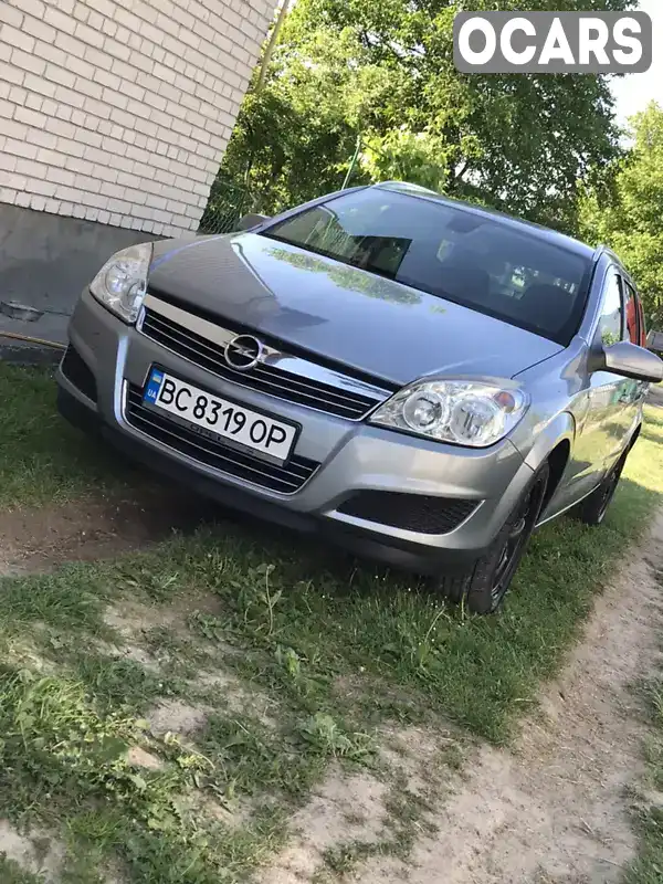 Универсал Opel Astra 2008 1.9 л. Ручная / Механика обл. Львовская, Броды - Фото 1/16