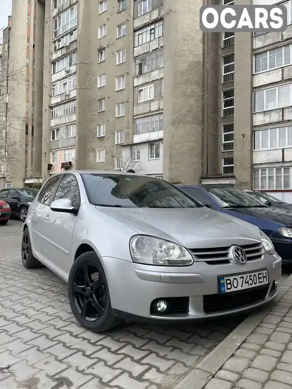 Хетчбек Volkswagen Golf 2005 1.6 л. Ручна / Механіка обл. Івано-Франківська, Коломия - Фото 1/21