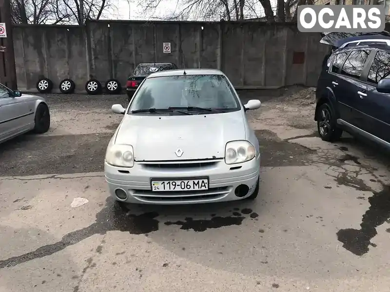 Хэтчбек Renault Clio 2001 1.4 л. Ручная / Механика обл. Винницкая, Винница - Фото 1/16