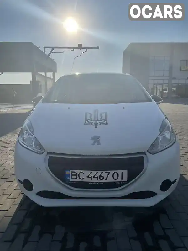 Хэтчбек Peugeot 208 2013 1.4 л. Ручная / Механика обл. Львовская, Львов - Фото 1/12