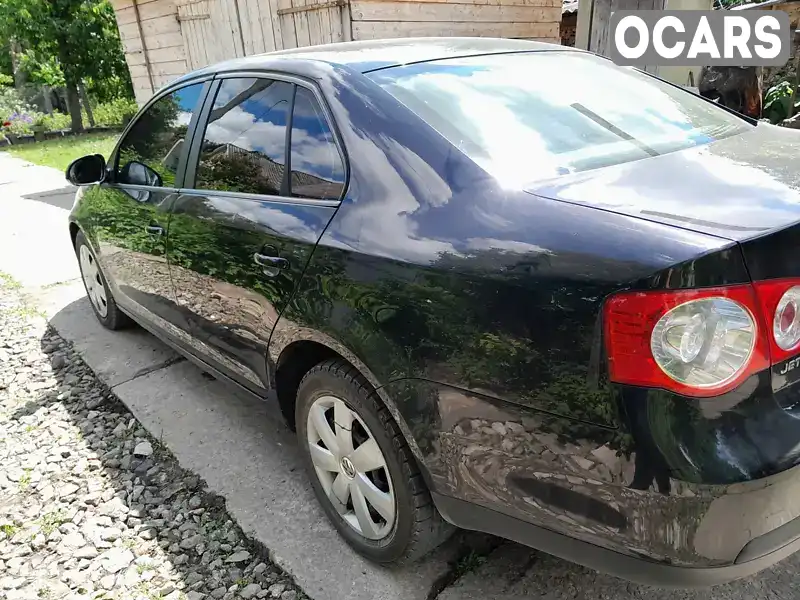 Седан Volkswagen Jetta 2005 1.6 л. Ручная / Механика обл. Хмельницкая, Новая Ушица - Фото 1/21